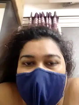 indianlisa5 online show from July 1, 2026, 9:25 pm