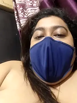 indianlisa5 online show from August 9, 2026, 10:58 pm