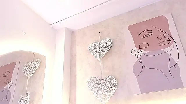 daiana curly online show from October 3, 2025, 8:17 pm