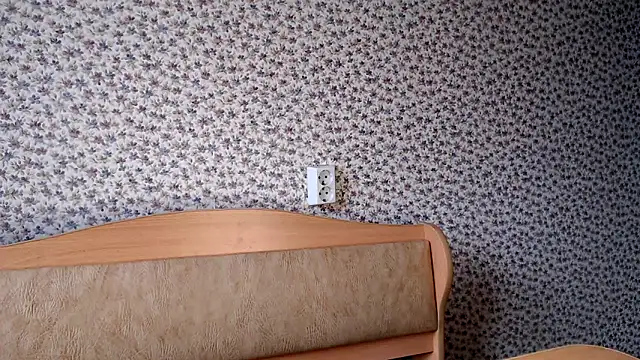 Snapshot of Tinadream20 chatting on March 4, 2025, 10:57 am Tinadream20 online show from March 4, 2025, 10:57 am