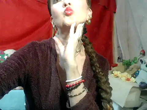 hottieperla online show from October 30, 2025, 6:19 pm