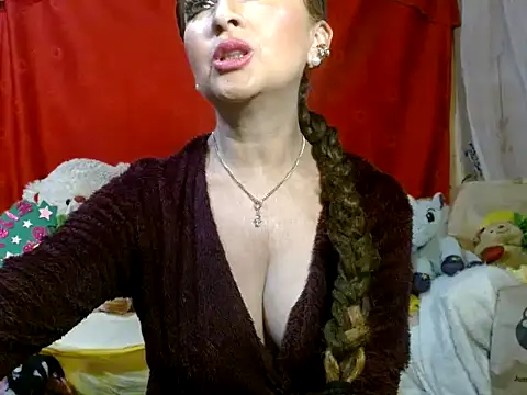 Snapshot of hottieperla chatting on May 20, 2026, 6:25 pm hottieperla online show from May 20, 2026, 6:25 pm