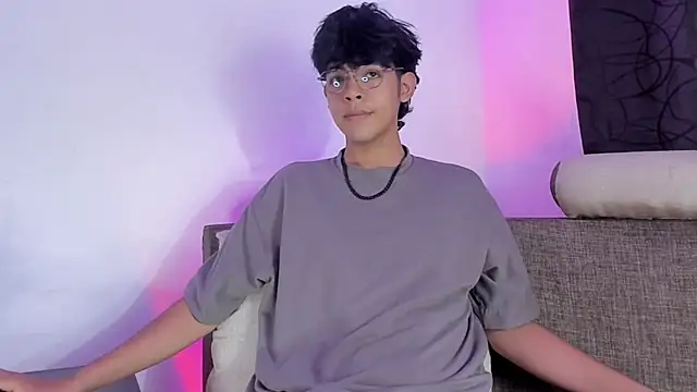 Snapshot of Alan26_ chatting on March 9, 2025, 8:52 pm Alan26 online show from March 9, 2025, 8:52 pm