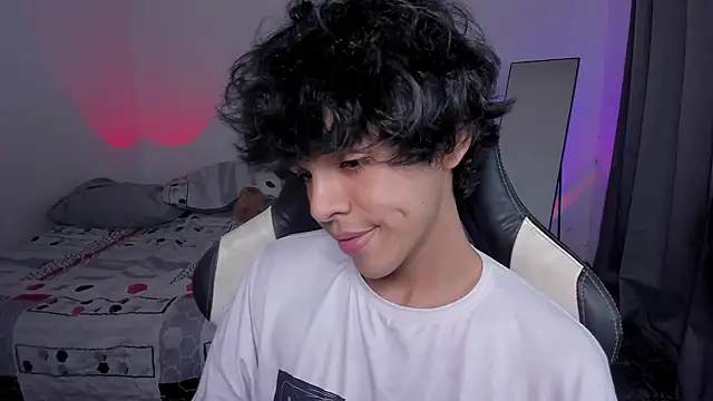 Alan26  online show from February 2, 2026, 6:34 am