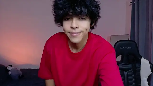 Alan26  online show from April 21, 2026, 12:01 am