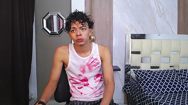 Harry jhonsson online show from November 4, 2025, 8:52 pm