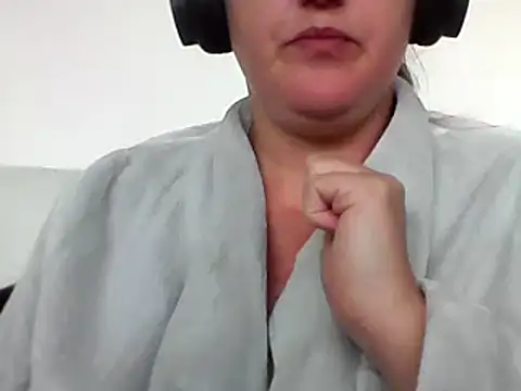 DragoneSFR online show from February 2, 2025, 3:28 pm