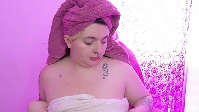 Sachi Meow online show from March 5, 2026, 6:48 pm