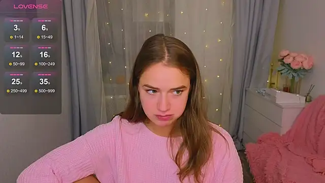 LovelyJessie online show from March 18, 2025, 4:48 pm