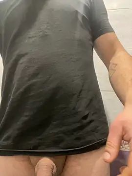 vanho29 online show from February 6, 2026, 10:24 pm