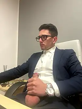 masterboss  online show from January 9, 2026, 12:41 pm