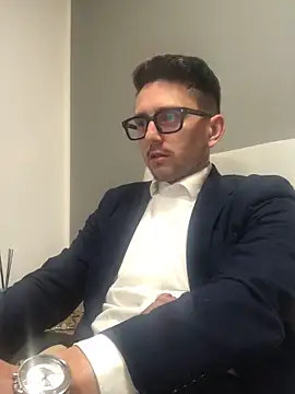 masterboss  online show from April 9, 2026, 11:59 am