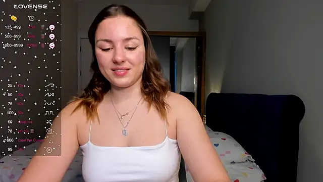 ThreeshaWhite online show from February 24, 2025, 9:43 am