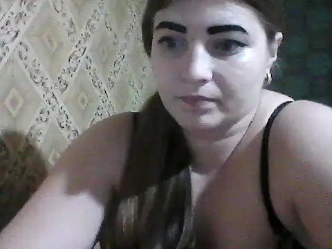 Elizabeth Meow online show from November 7, 2025, 7:03 pm