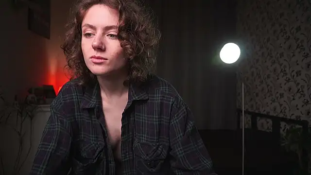 PixieMeow  online show from May 28, 2026, 2:47 pm