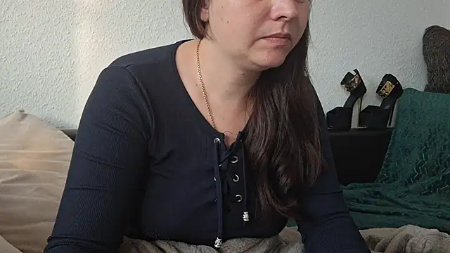 Cyndee Winter online show from September 20, 2025, 4:08 pm