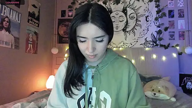 Anisawithlove online show from January 14, 2025, 5:01 pm