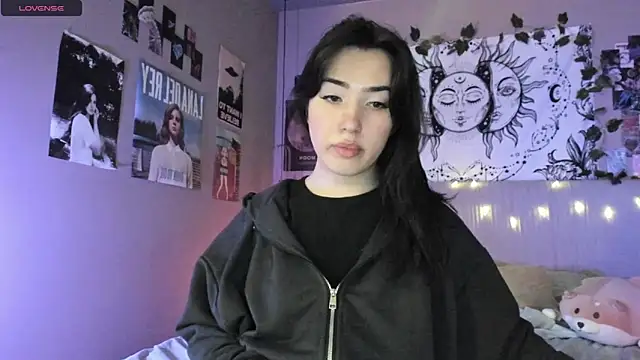 Anisawithlove online show from January 23, 2025, 6:35 pm