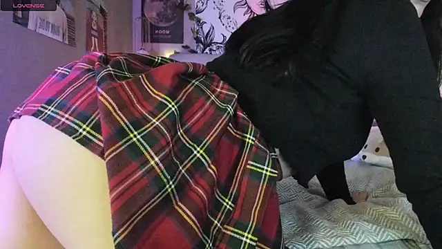 Anisawithlove online show from January 25, 2025, 8:42 pm