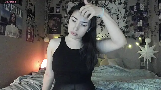 Anisawithlove online show from February 14, 2025, 11:53 am