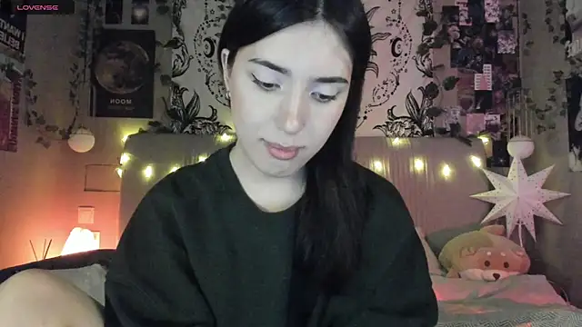 Anisawithlove online show from March 6, 2025, 5:22 pm