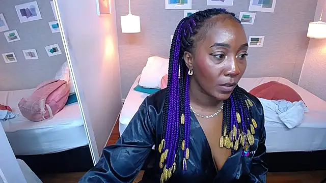 kiara evanss online show from January 17, 2025, 8:33 pm