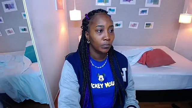 kiara evanss online show from February 15, 2025, 2:11 pm