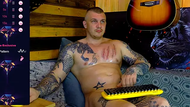 MrrKray online show from April 15, 2026, 7:32 pm