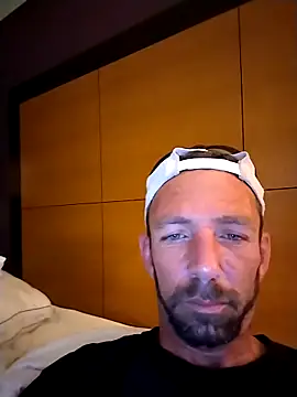 Treemandude online show from November 27, 2025, 7:38 pm