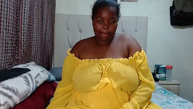 Snapshot of ChubbyDollxx chatting on December 13, 2024, 7:21 pm ChubbyDollxx online show from December 13, 2024, 7:21 pm