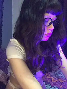 Fo0xybby online show from June 14, 2026, 3:19 am