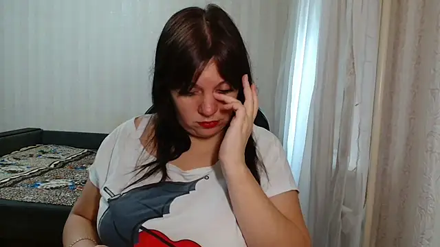 Jane Luste online show from April 14, 2026, 9:15 am