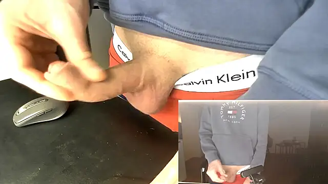 sperma tributes online show from March 13, 2026, 9:10 pm