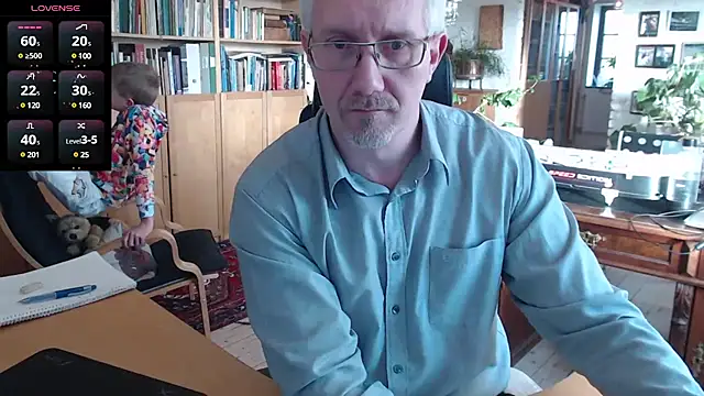 tom-swede online show from December 17, 2024, 11:06 am