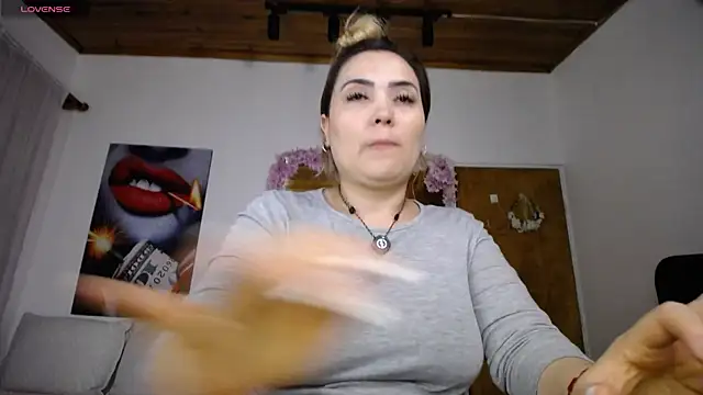 Snapshot of Sahory__ chatting on June 22, 2026, 11:35 pm Sahory online show from June 22, 2026, 11:35 pm