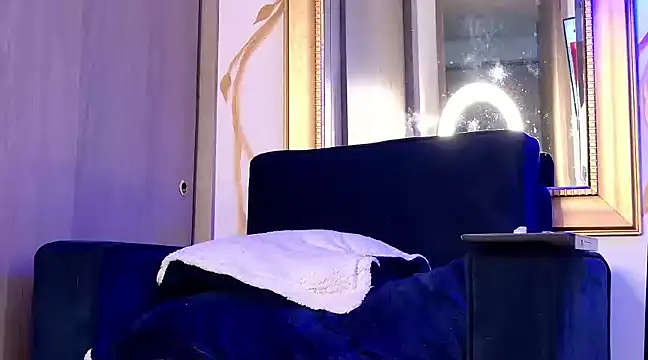 Snapshot of enzo_herrera01 chatting on March 21, 2025, 1:45 pm enzo herrera01 online show from March 21, 2025, 1:45 pm