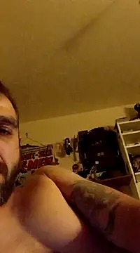 Snapshot of MaverickShamless@xh chatting on January 16, 2025, 10:55 pm MaverickShamlessxh online show from January 16, 2025, 10:55 pm