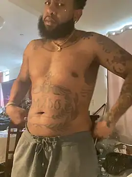 MilkyMontana online show from April 25, 2026, 1:41 pm