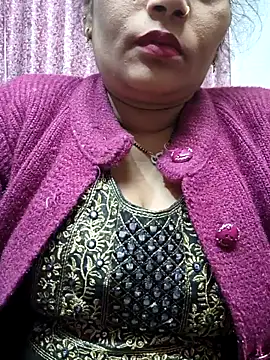 Snapshot of Ritasingh-0461 chatting on February 19, 2025, 11:49 am Ritasingh-0461 online show from February 19, 2025, 11:49 am