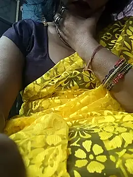 Snapshot of Ritasingh-0461 chatting on March 5, 2025, 5:50 am Ritasingh-0461 online show from March 5, 2025, 5:50 am