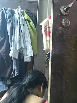 Snapshot of Ritasingh-0461 chatting on March 5, 2025, 10:11 am Ritasingh-0461 online show from March 5, 2025, 10:11 am