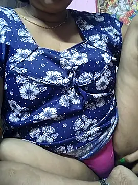 Snapshot of Ritasingh-0461 chatting on September 9, 2025, 11:37 pm Ritasingh-0461 online show from September 9, 2025, 11:37 pm