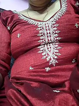 Snapshot of Ritasingh-0461 chatting on September 20, 2025, 4:24 am Ritasingh-0461 online show from September 20, 2025, 4:24 am