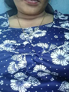 Snapshot of Ritasingh-0461 chatting on October 5, 2025, 11:35 pm Ritasingh-0461 online show from October 5, 2025, 11:35 pm