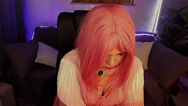 RosieMoons online show from March 1, 2025, 5:42 am