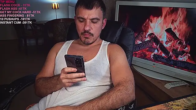 Snapshot of officeman7 chatting on March 6, 2025, 5:33 pm officeman7 online show from March 6, 2025, 5:33 pm