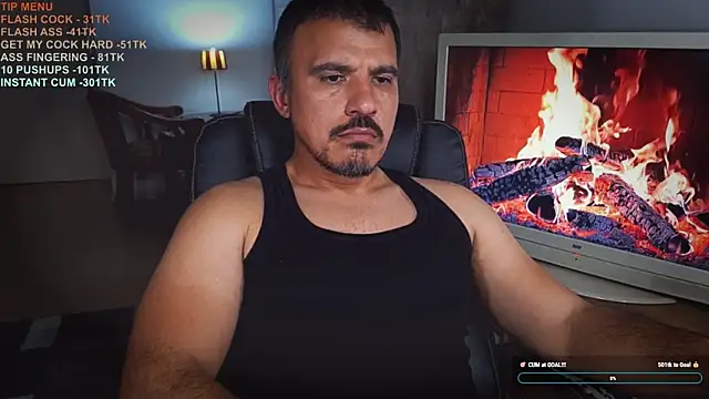 Snapshot of officeman7 chatting on November 7, 2025, 3:12 pm officeman7 online show from November 7, 2025, 3:12 pm