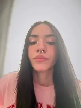 ShannonShanny online show from March 13, 2025, 10:15 am