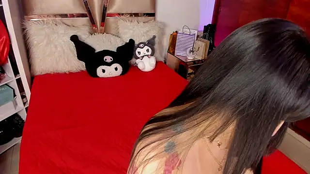 Snapshot of Nikole66_ chatting on November 11, 2025, 2:44 am Nikole66 online show from November 11, 2025, 2:44 am