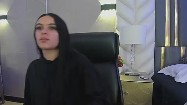 ChloeHarper  online show from March 24, 2026, 2:11 pm